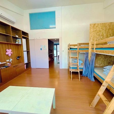 Miaoli Sanyi Travelling Homestay מראה חיצוני תמונה